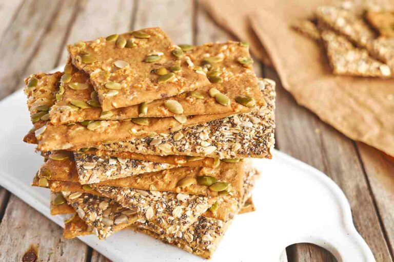 The Best Gluten Free Crackers to Pair With Your Cheeses